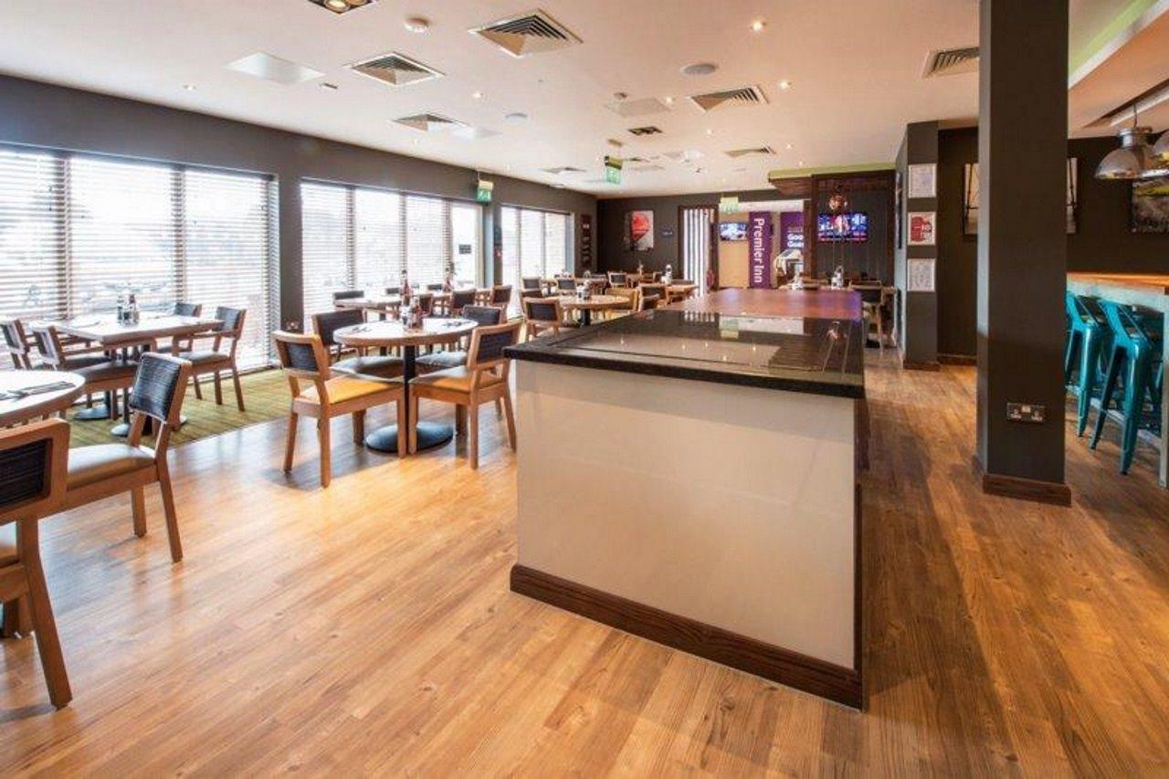 Premier Inn Isle Of Wight Sandown Εξωτερικό φωτογραφία