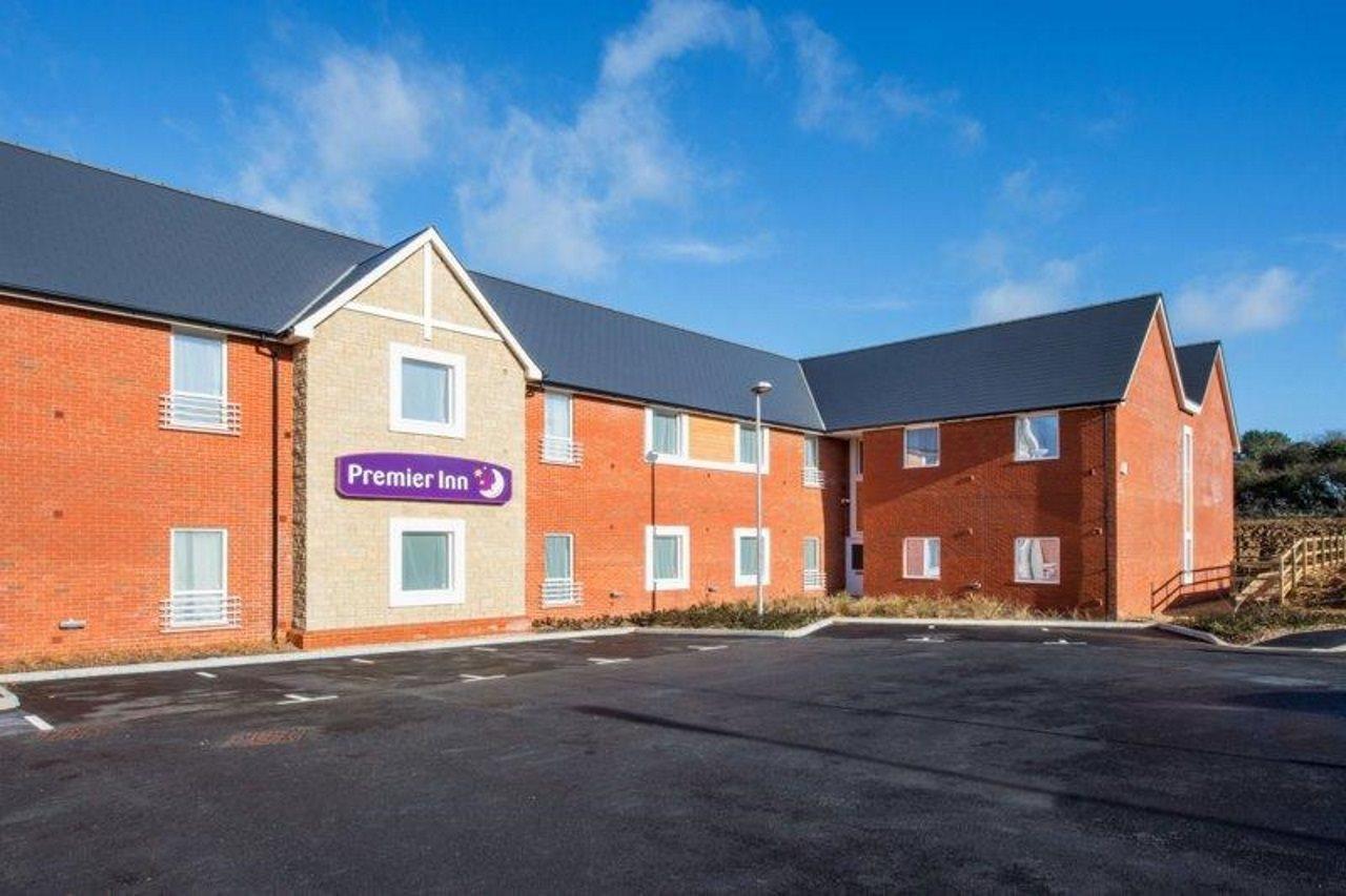 Premier Inn Isle Of Wight Sandown Εξωτερικό φωτογραφία